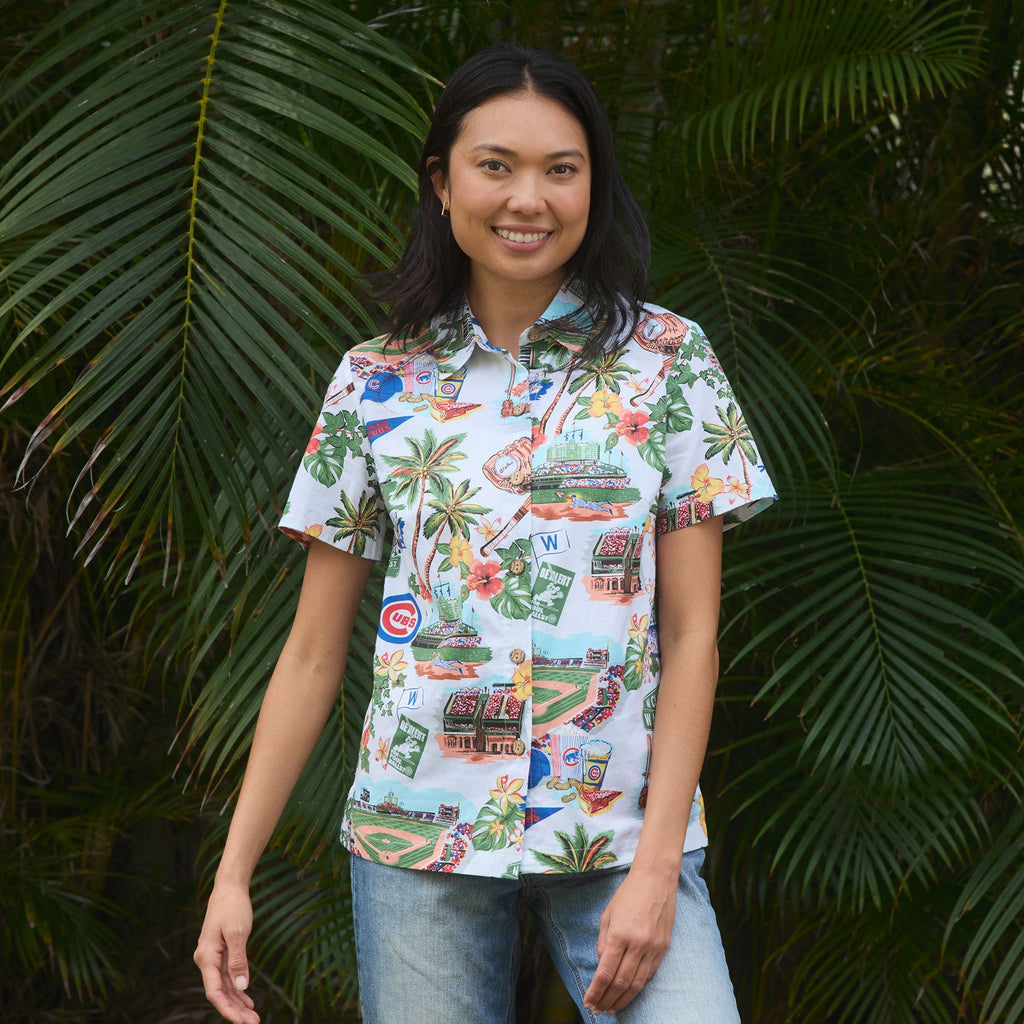 MLB® WOMEN'S CHICAGO CUBS SCENIC ALOHA - Adult & Kids T-Shirts, Sweatshirts & Hoodies apparel design preview 1