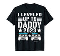 I Leveled Up To Daddy 2023 Soon To Be T-Shirt - Minimalist Print Men Women - T-Shirt, Sweatshirt, Hoodie