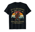 Sasquatch Disc Golfer Funny Disc Golf T-Shirt - Minimalist Print Unisex - T-Shirt, Sweatshirt, Hoodie