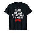 Mens Gamer Dad Dad Day Guardian T-Shirt - Custom Art Print for Adults - T-Shirt, Sweatshirt, Hoodie