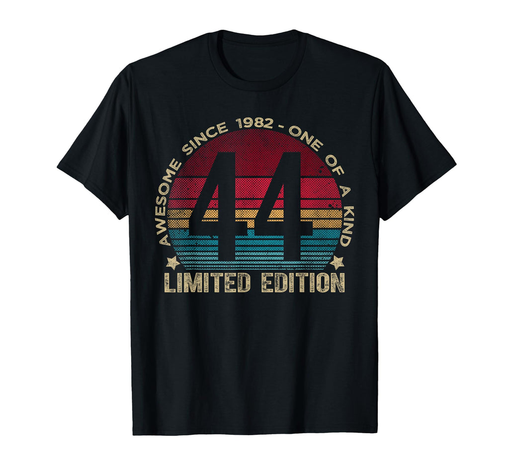 44 Year Old Gifts 1982 44Th Birthday T-Shirt - Novelty Apparel for Adults - T-Shirt, Sweatshirt, Hoodie