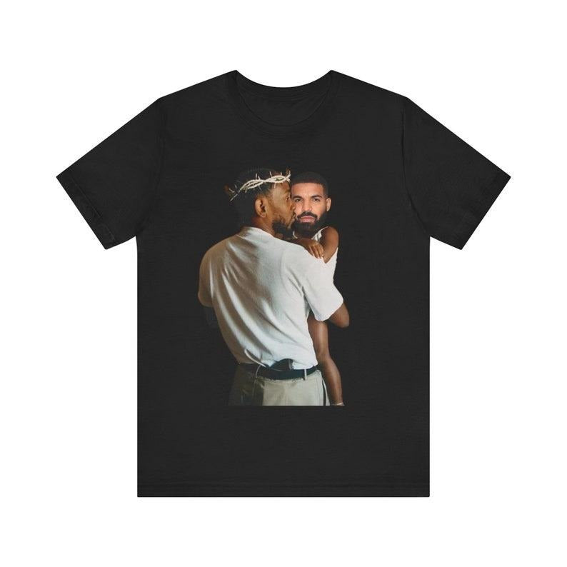 Kendrick Holding Baby Drake Beef Vs. Lamar - Adult & Kids T-Shirts, Sweatshirts & Hoodies apparel design preview 1