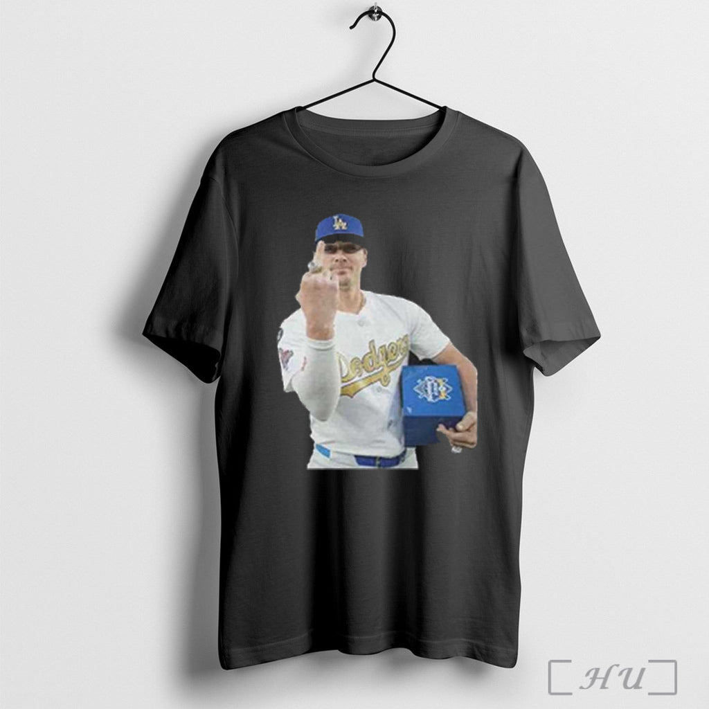 Los Angeles Dodgers Kike Hernandez Ring Middle Finger - Adult & Kids T-Shirts, Sweatshirts & Hoodies apparel design preview 1