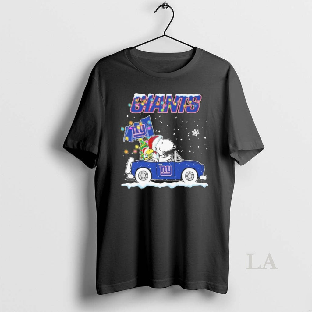 Original Peanuts X New York Giants Driving Car - Adult & Kids T-Shirts, Sweatshirts & Hoodies apparel design preview 1