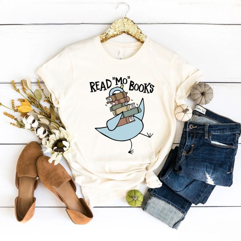 Read More Books Piggie Elephant Pigeons 'S Good Day - Adult & Kids T-Shirts, Sweatshirts & Hoodies apparel design preview 1