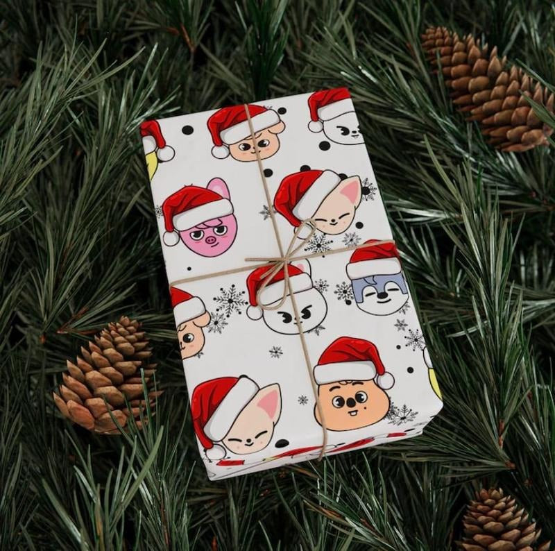 Skzzooo Wrapping Paper Strayyy Kpop Wrap - Adult & Kids T-Shirts, Sweatshirts & Hoodies apparel design preview 1