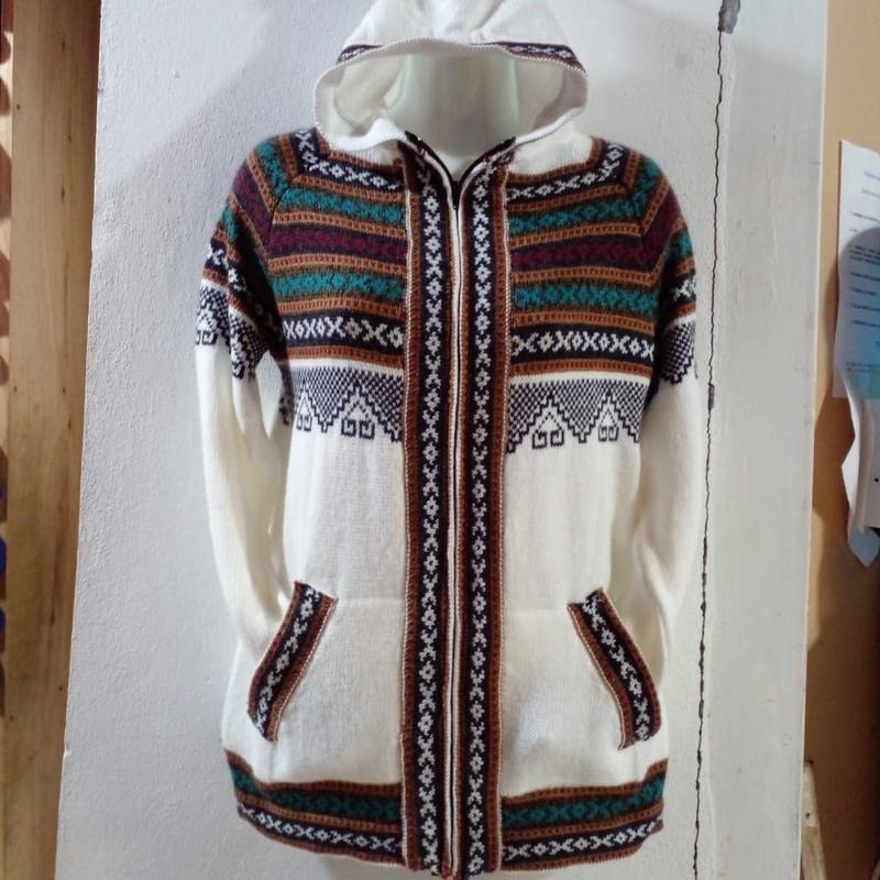 Sueter Peruano Size M Cotton Casual Menswear - Adult & Kids T-Shirts, Sweatshirts & Hoodies apparel design preview 1