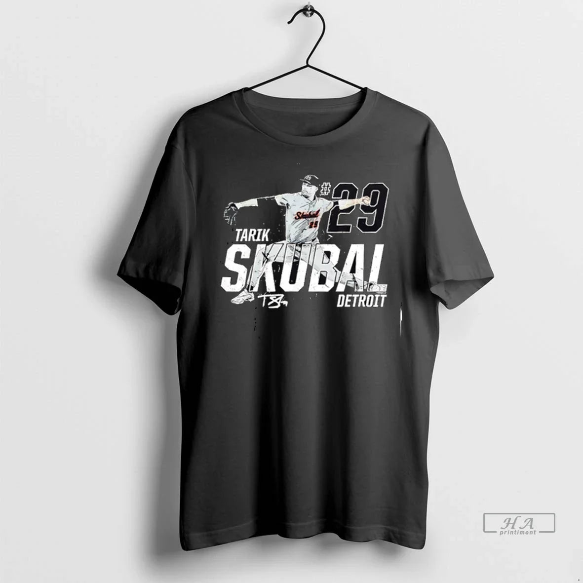 Trendy Officials Dynamic Pose Tarik Skubal Detroit - Adult & Kids T-Shirts, Sweatshirts & Hoodies apparel design preview 1
