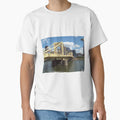 Roberto Clemente Bridge T-Shirt - Casual Everyday Wear Men Women - T-Shirt, Sweatshirt, Hoodie