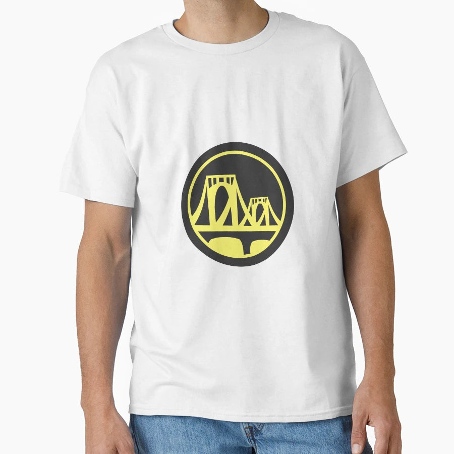 Pittsburgh Roberto Clemente Bridge Yellow T-Shirt - Novelty Apparel Unisex - T-Shirt, Sweatshirt, Hoodie