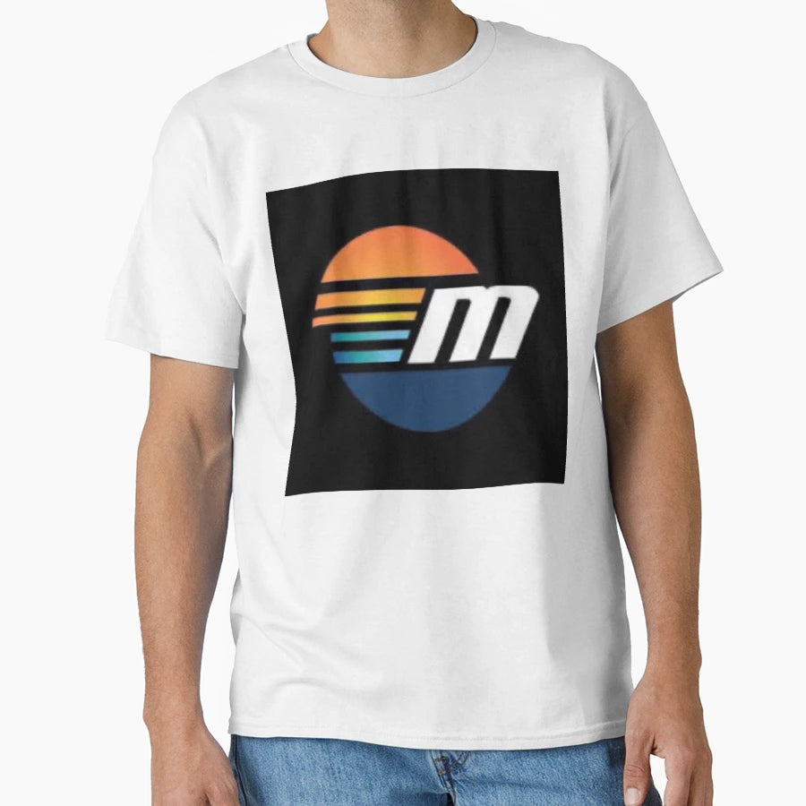 Malibu Dark Sunset Boating T-Shirt - Casual Everyday Wear Men Women - T-Shirt, Sweatshirt, Hoodie