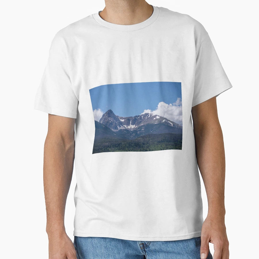 Colorado Mountain T-Shirt - Streetwear Style for Adults - T-Shirt, Sweatshirt, Hoodie