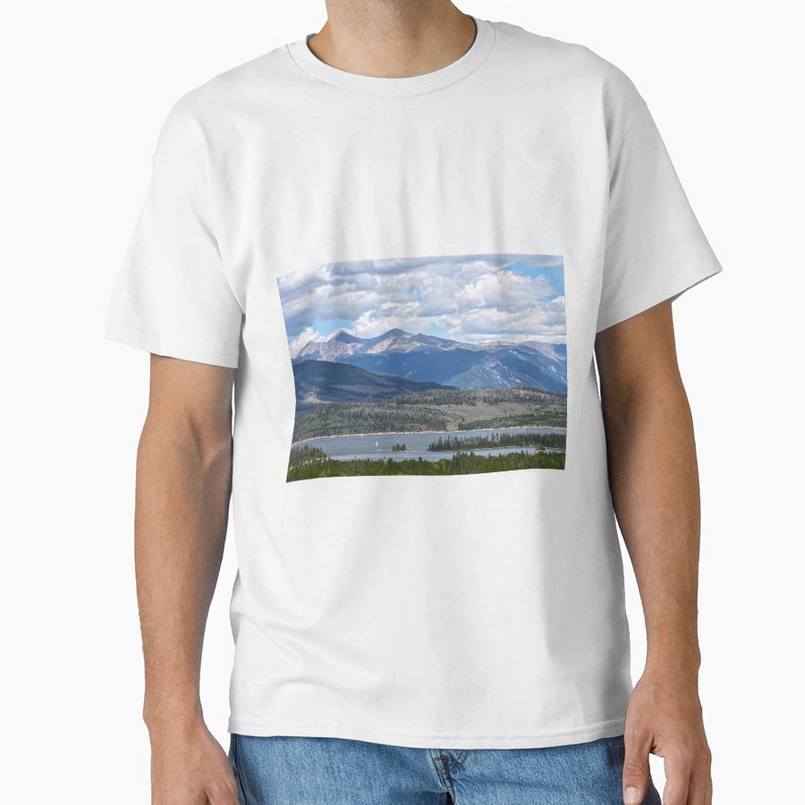 Lake Dillon Colorado T-Shirt - Novelty Apparel for Adults - T-Shirt, Sweatshirt, Hoodie