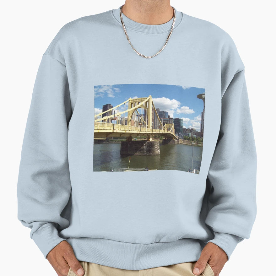 Roberto Clemente Bridge Pittsburgh Pa Sweatshirt - Aesthetic Graphic Unisex - T-Shirt, Sweatshirt, Hoodie