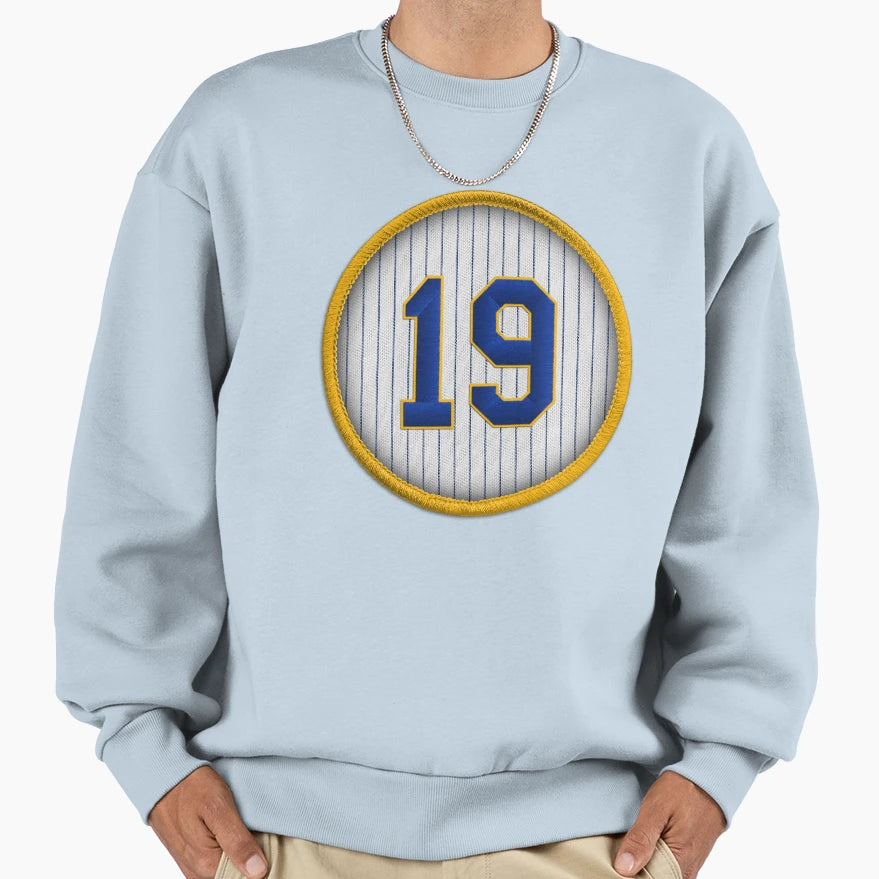 19 Rockin Robin Sweatshirt - Aesthetic Graphic for Adults - T-Shirt, Sweatshirt, Hoodie