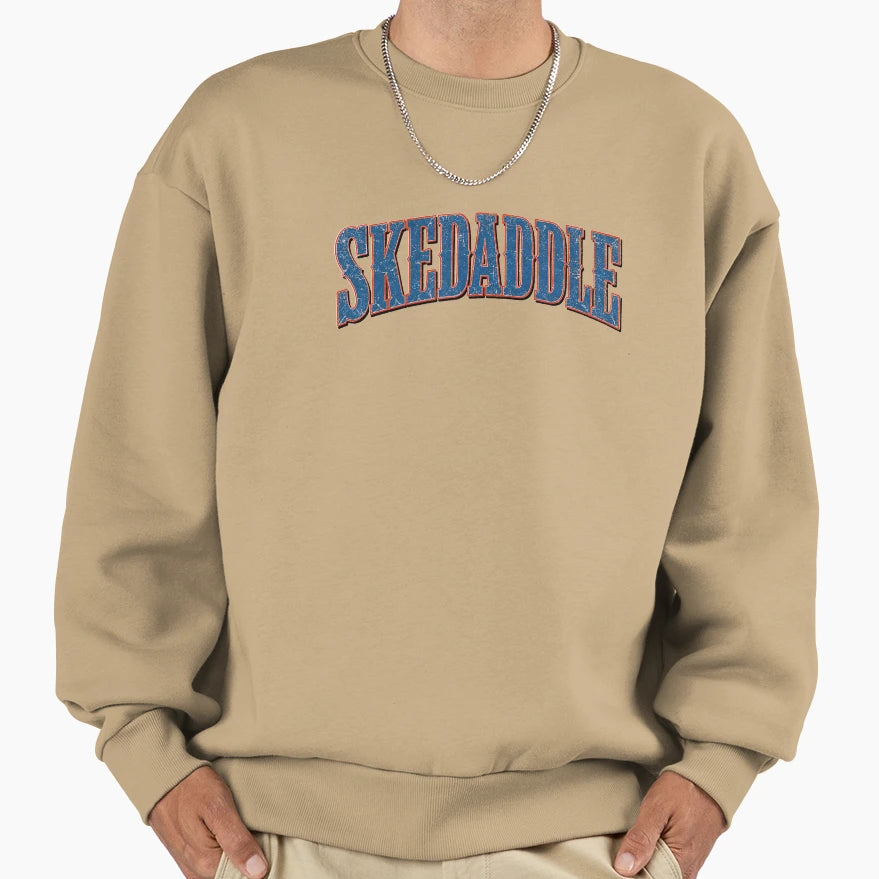 Skedaddle Sweatshirt - Minimalist Print for Adults - T-Shirt, Sweatshirt, Hoodie