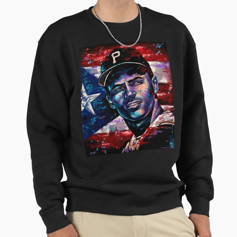 Roberto Clemente Sweatshirt - Graphic Print Unisex - T-Shirt, Sweatshirt, Hoodie