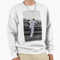 Derek Jeter Sweatshirt - Minimalist Print for Adults - T-Shirt, Sweatshirt, Hoodie